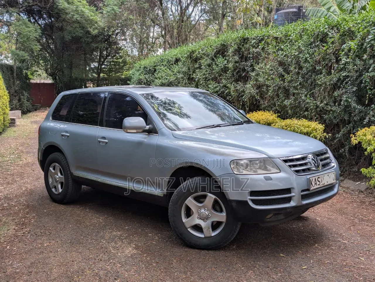 Volkswagen Touareg 2005 Blue