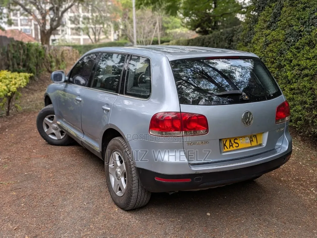 Volkswagen Touareg 2005 Blue