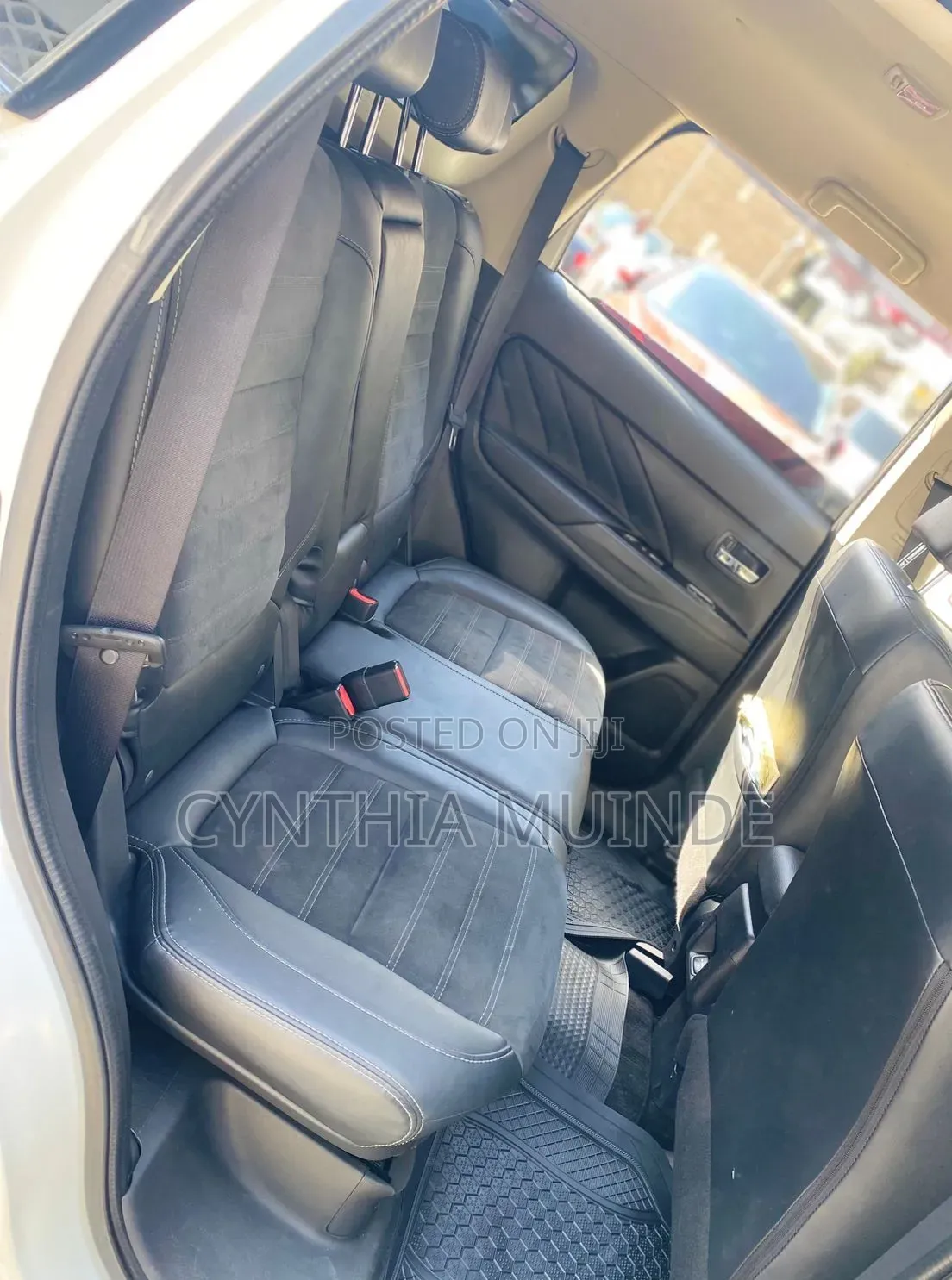 Mitsubishi Outlander 2015 White
