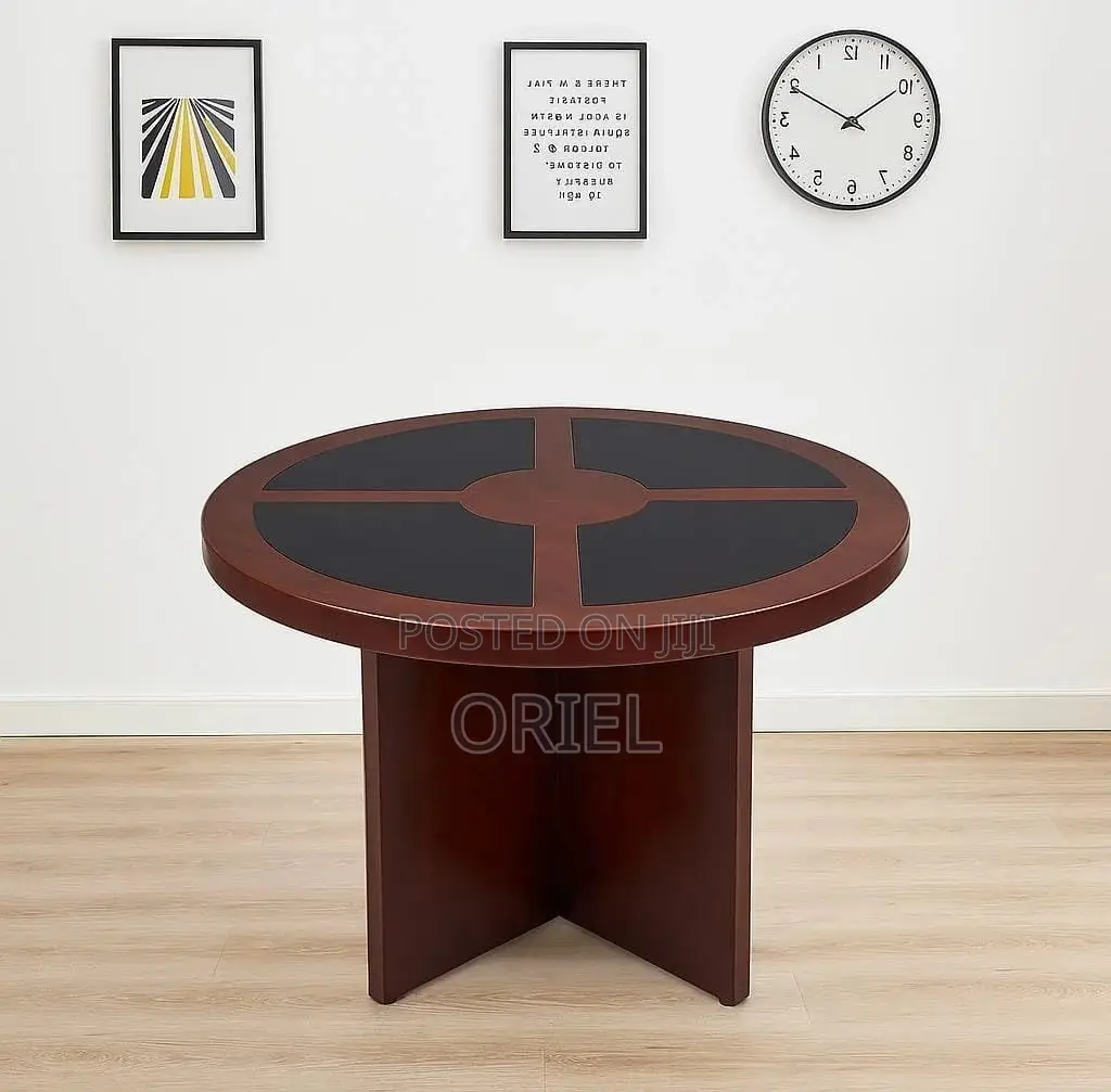 Modern Boardroom Table : 4-Seater Executive Meeting Table