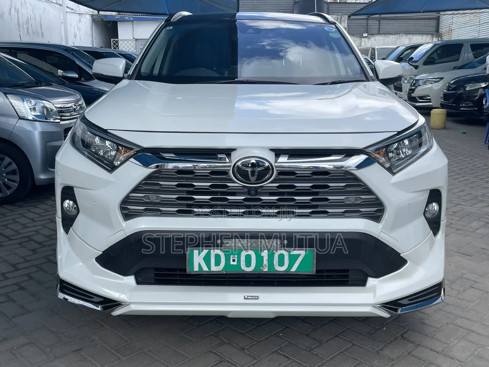 Toyota RAV4 Limited FWD 2020 White