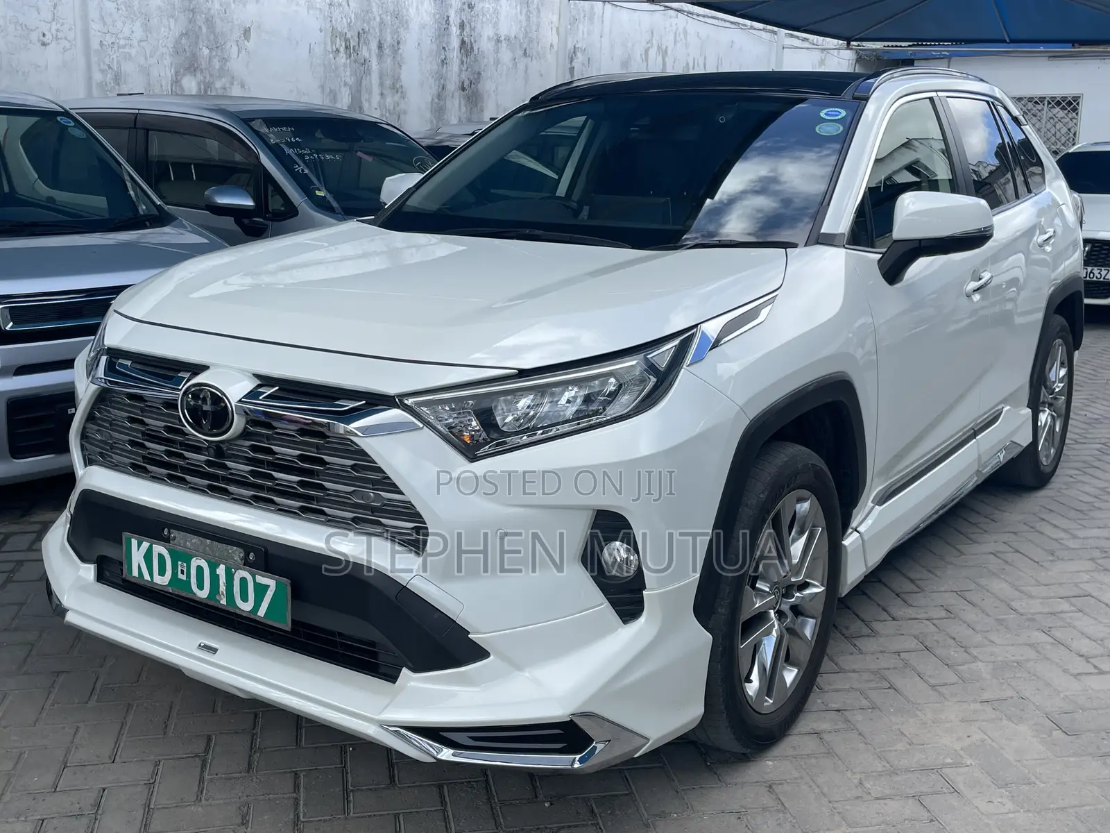 Toyota RAV4 Limited FWD 2020 White