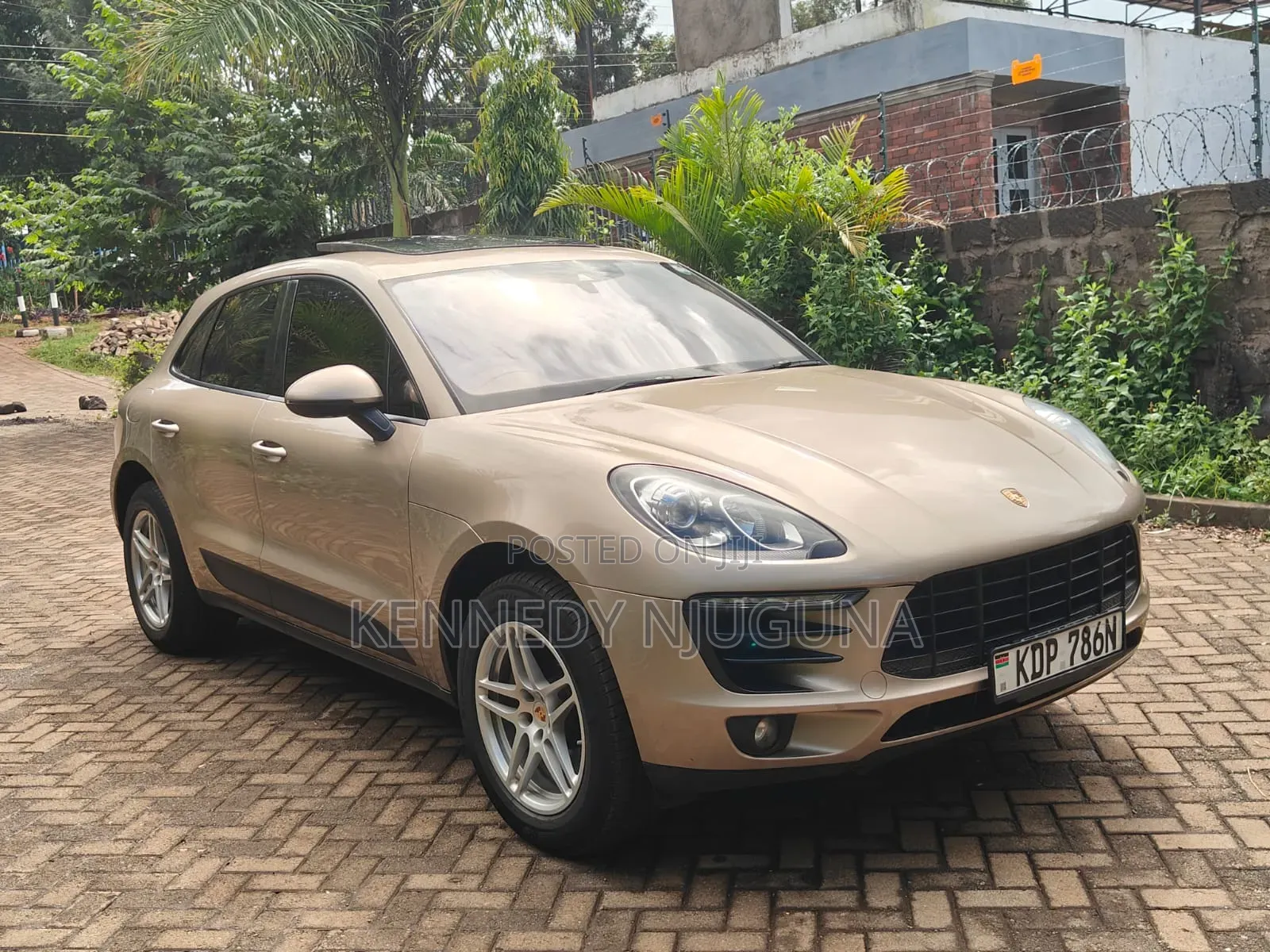 Porsche Macan Base 2017 Beige