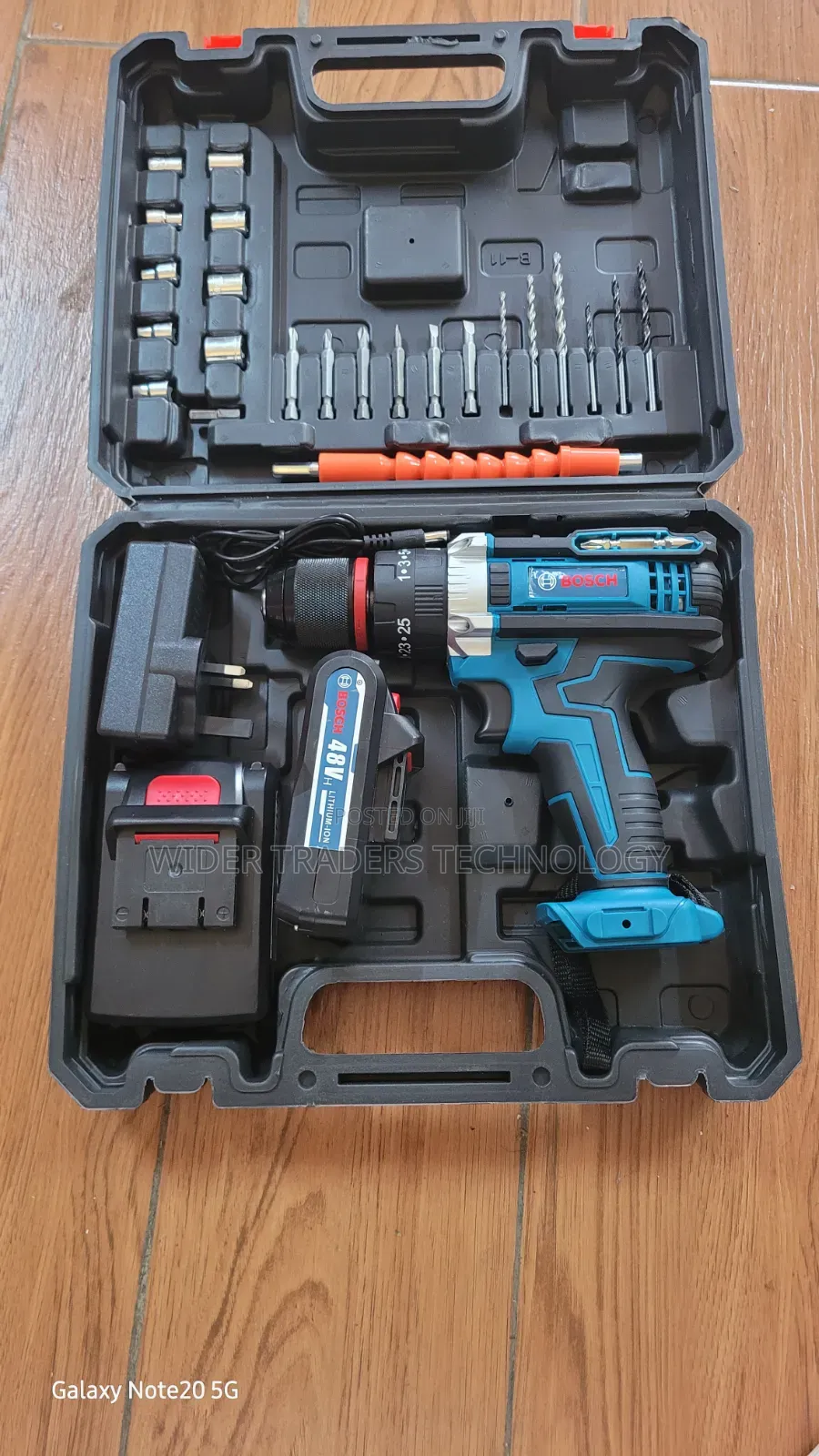 Bosch Cordless Drill Set That Includes a 48v Battery, Charger