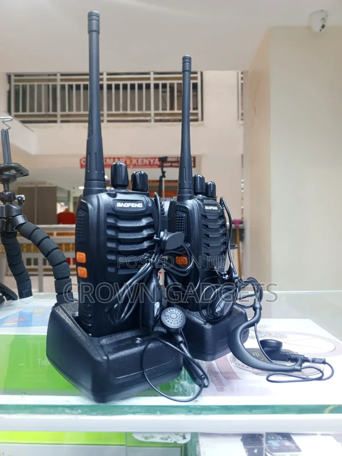Bf-888s B888s Walkie Talkie Rechargeable 1500mah Radio