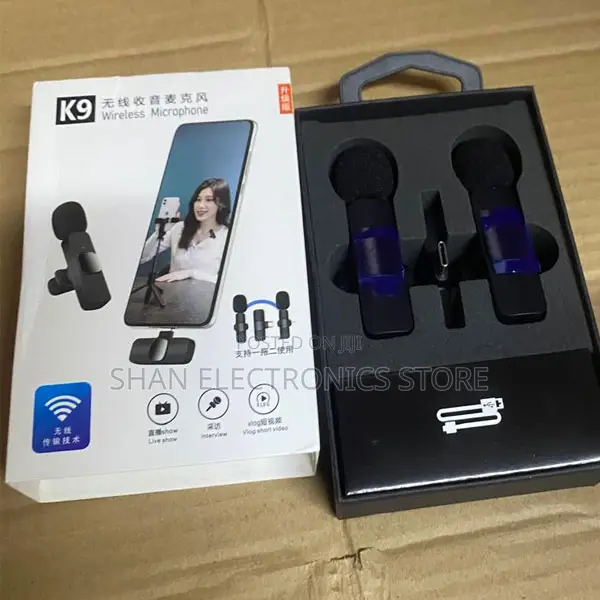 Wireless Lavalier Microphone for Interviews Conferences