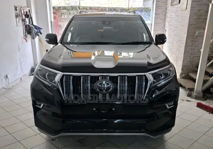 Toyota Land Cruiser Prado 2.8 2021 Black