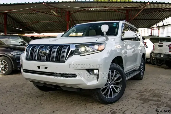 Toyota Land Cruiser Prado 2.8 2019 Pearl