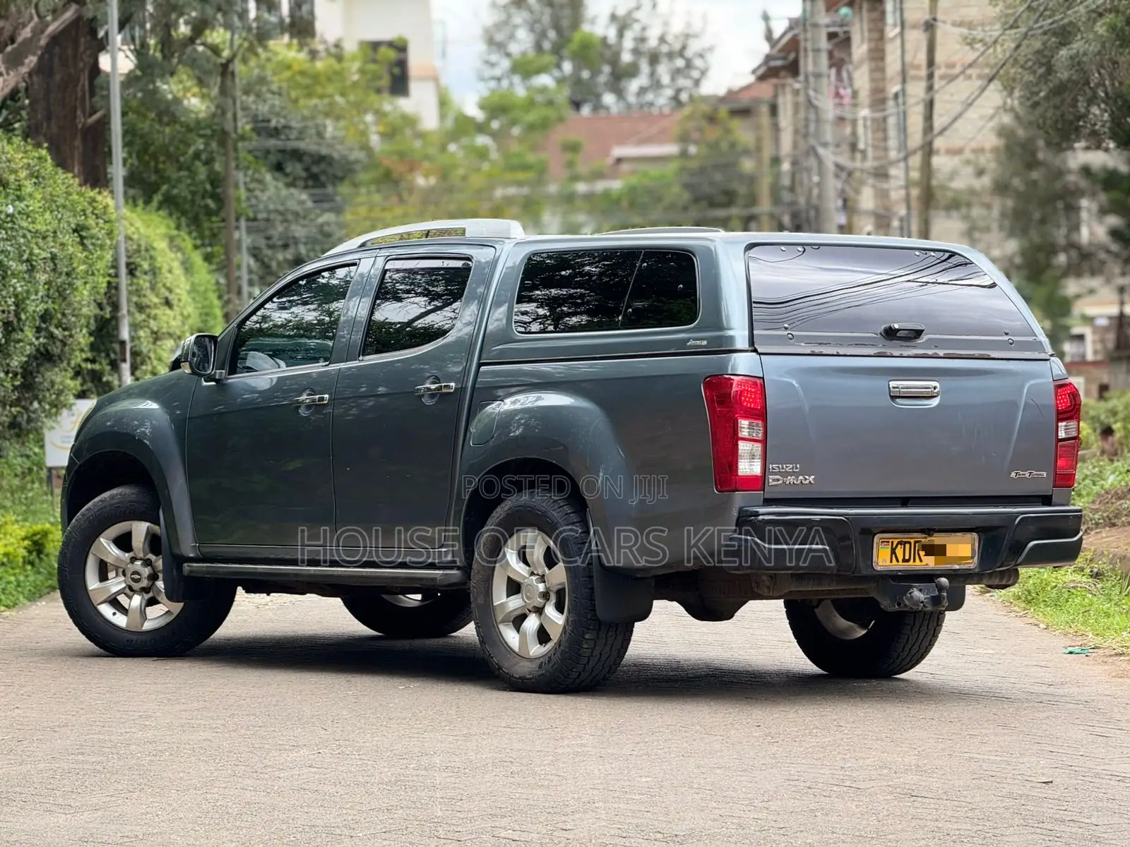 Isuzu D-MAX 2017 Gray