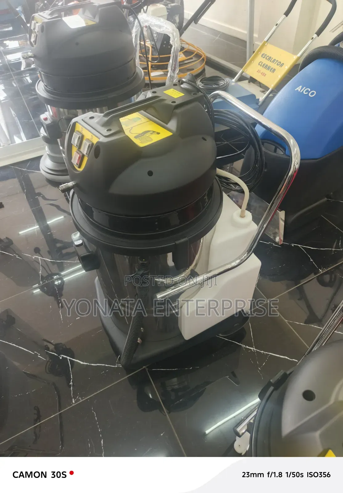 Commercial 20l Carpet Cleaning Machine (For Carpets, Sofas Etc)