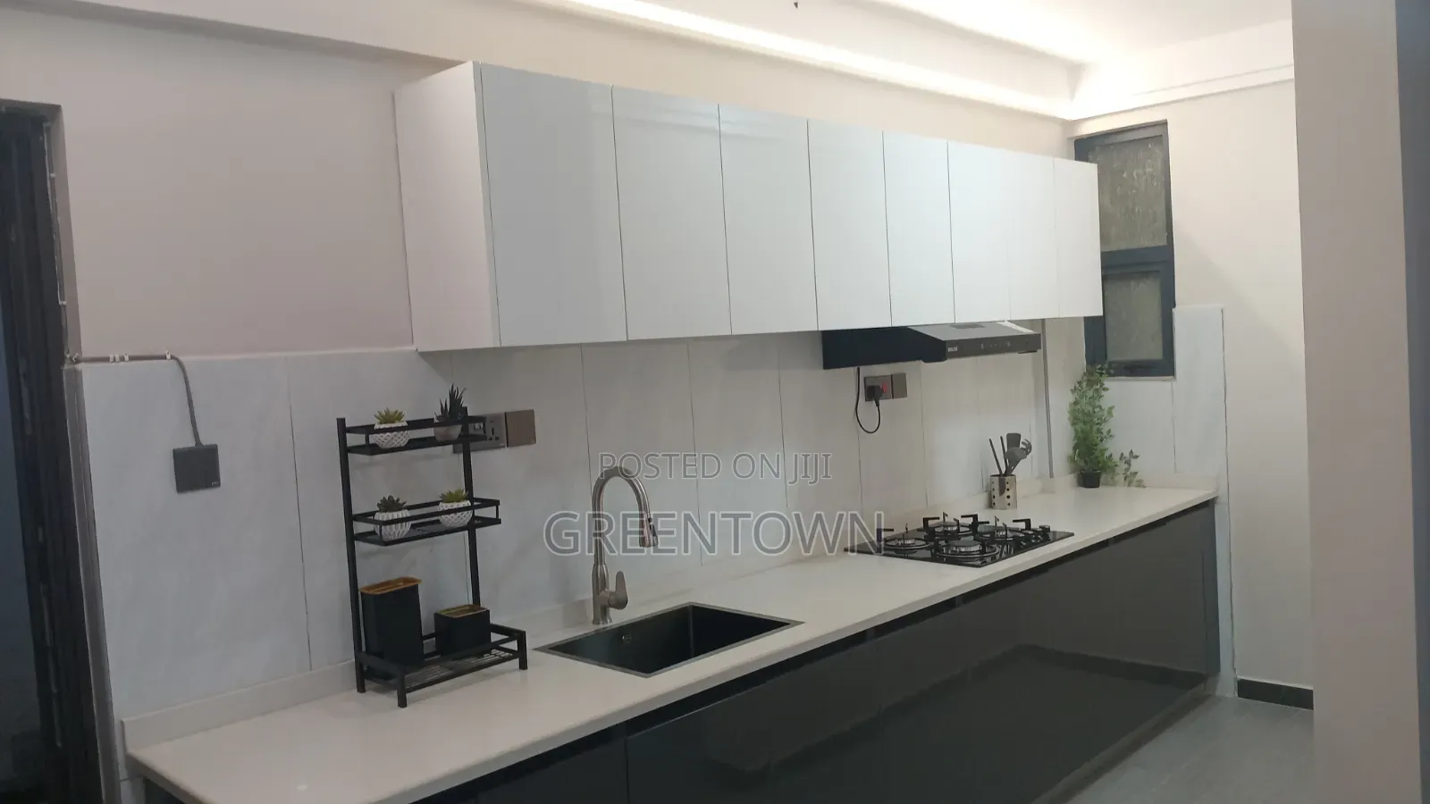 1bdrm Apartment in Super Garden, Hurlingham for sale