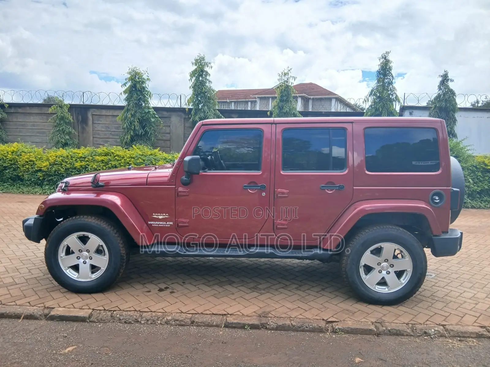 Jeep Wrangler 2012 Red