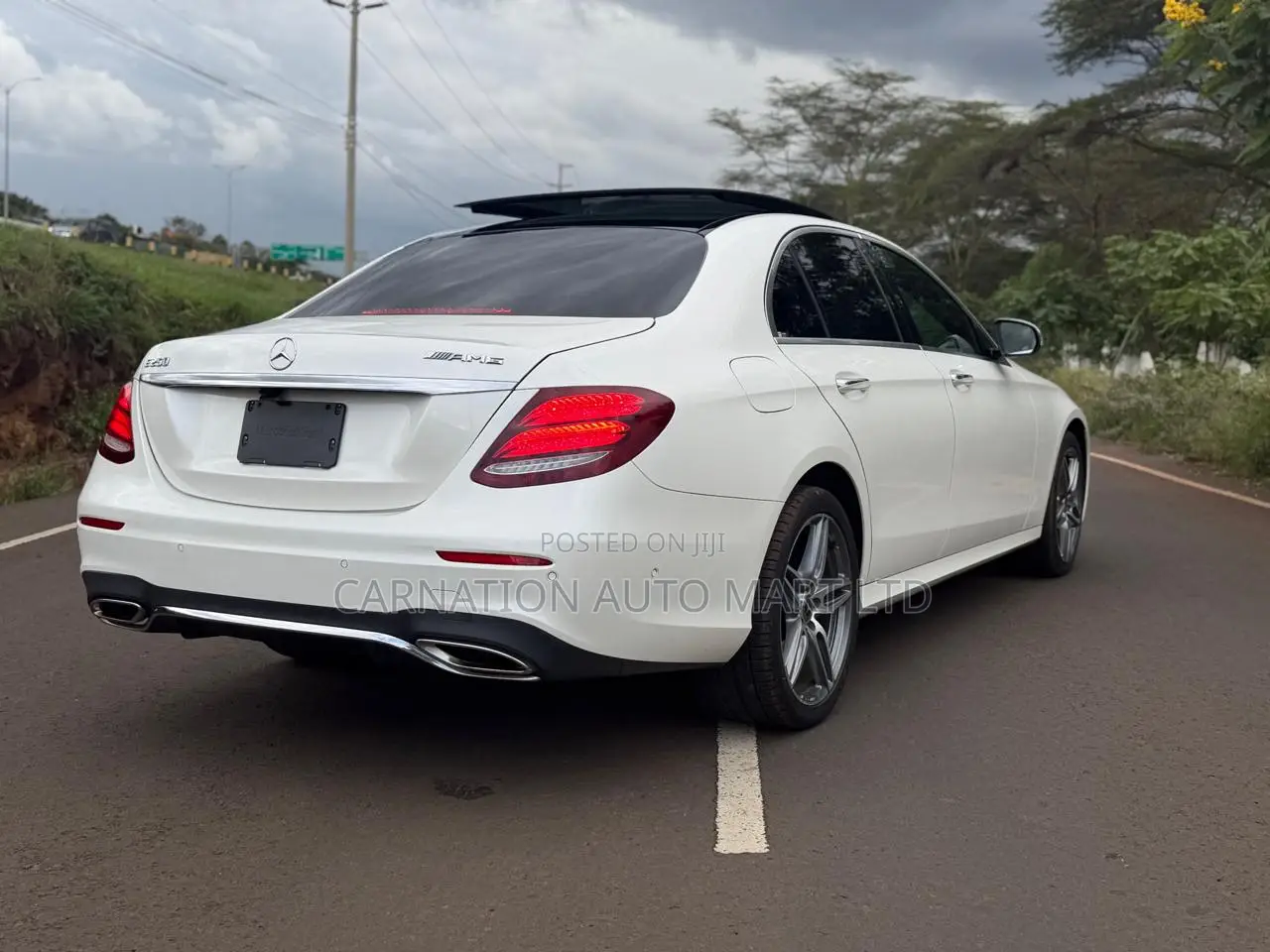Mercedes-Benz E250 2017 Pearl