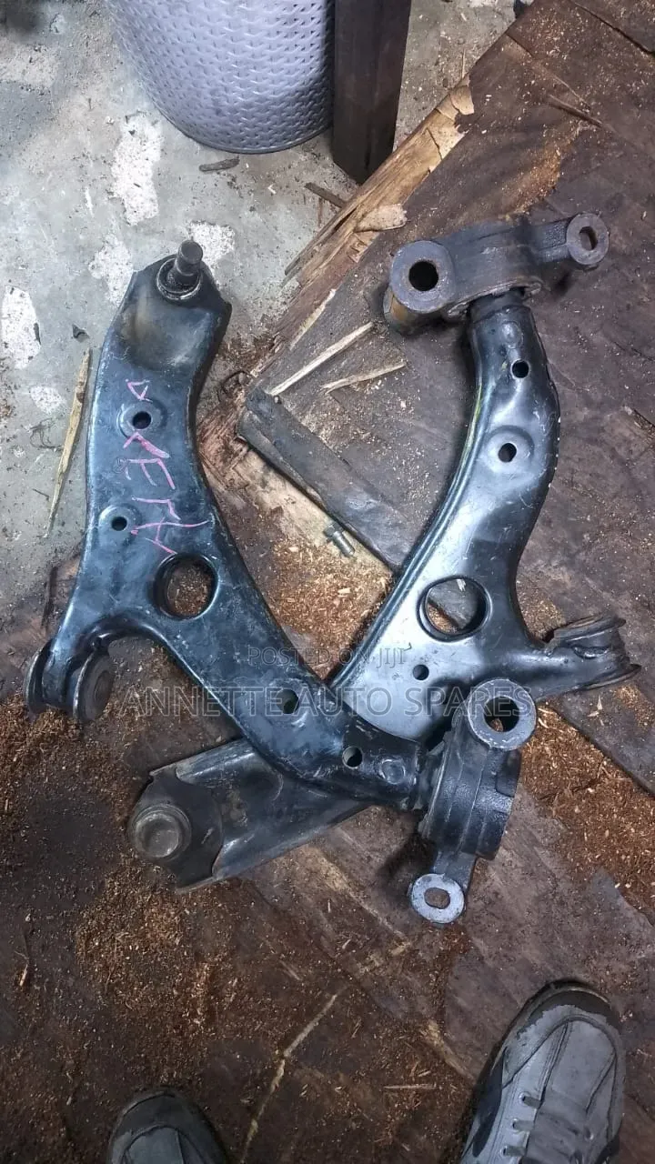 Arms Mazda Atenza