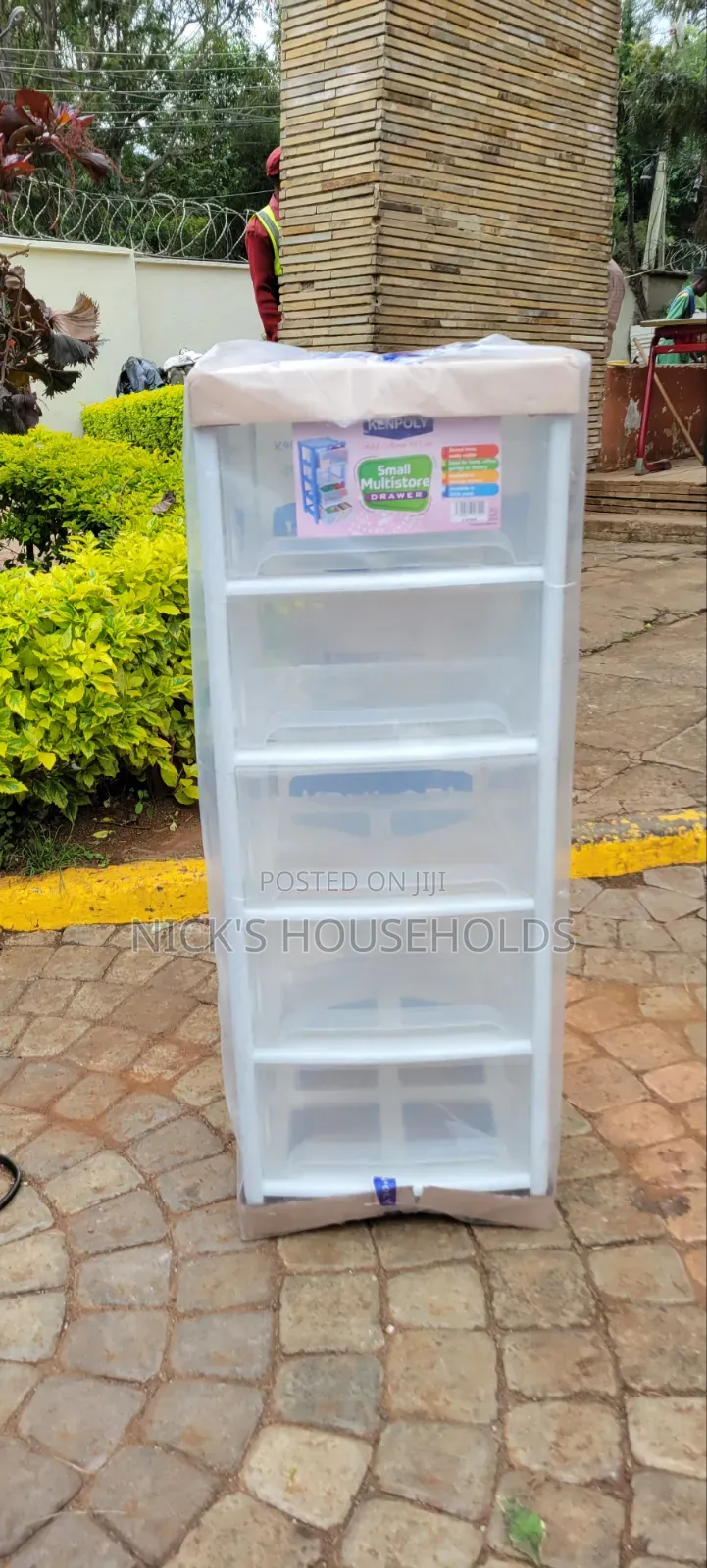 White Plastic Drawer/ 5 Compartment Plastic Drawer