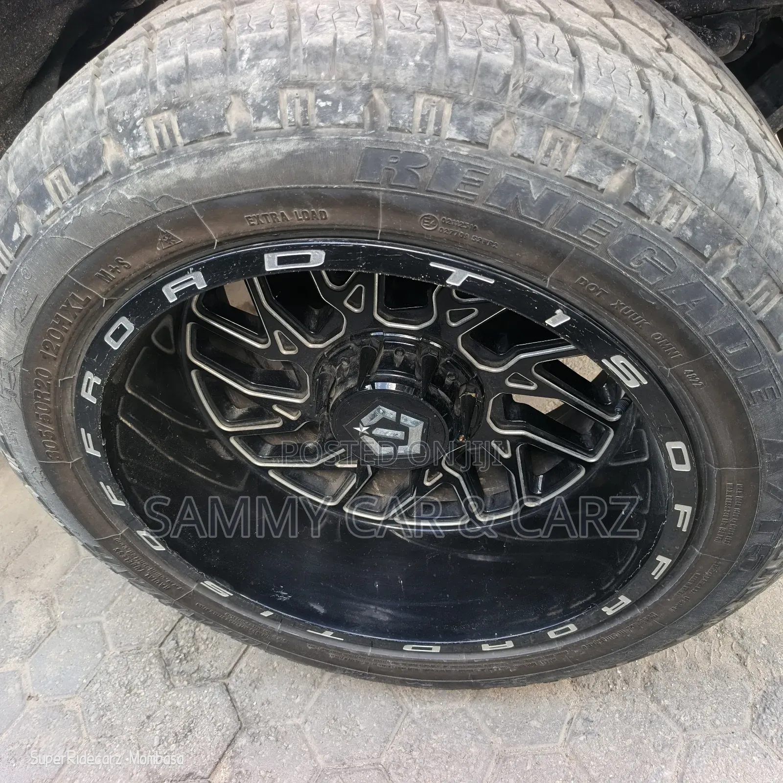 Toyota Hilux 2019 White