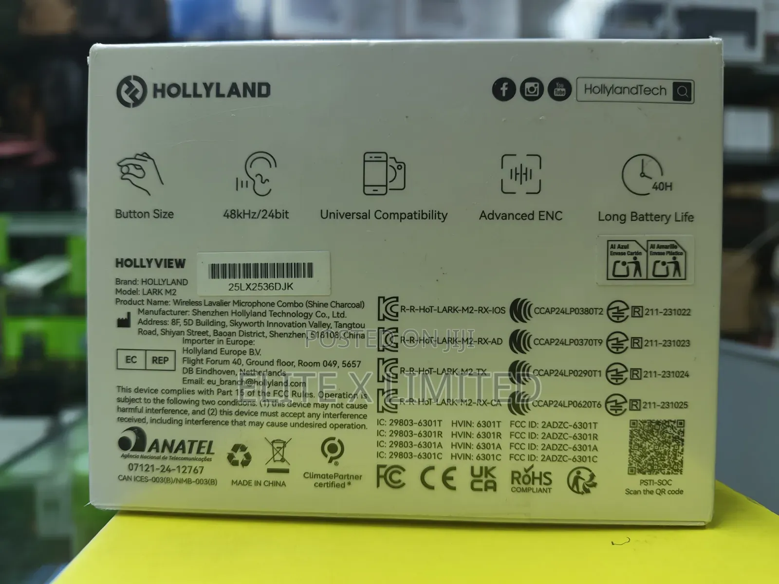 Hollyland Lark M2 Wireless Lavalier Microphone