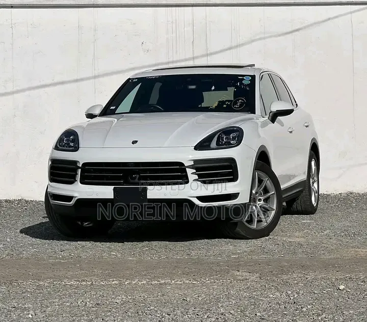 Porsche Cayenne Turbo AWD 2020 Off white