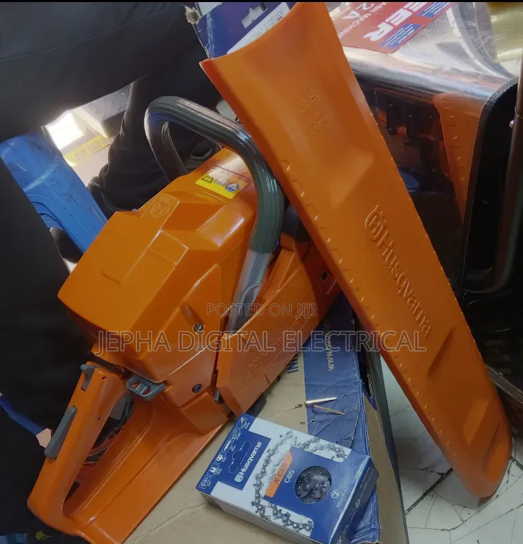Original 272xp Husqvarna Chainsaw Machine