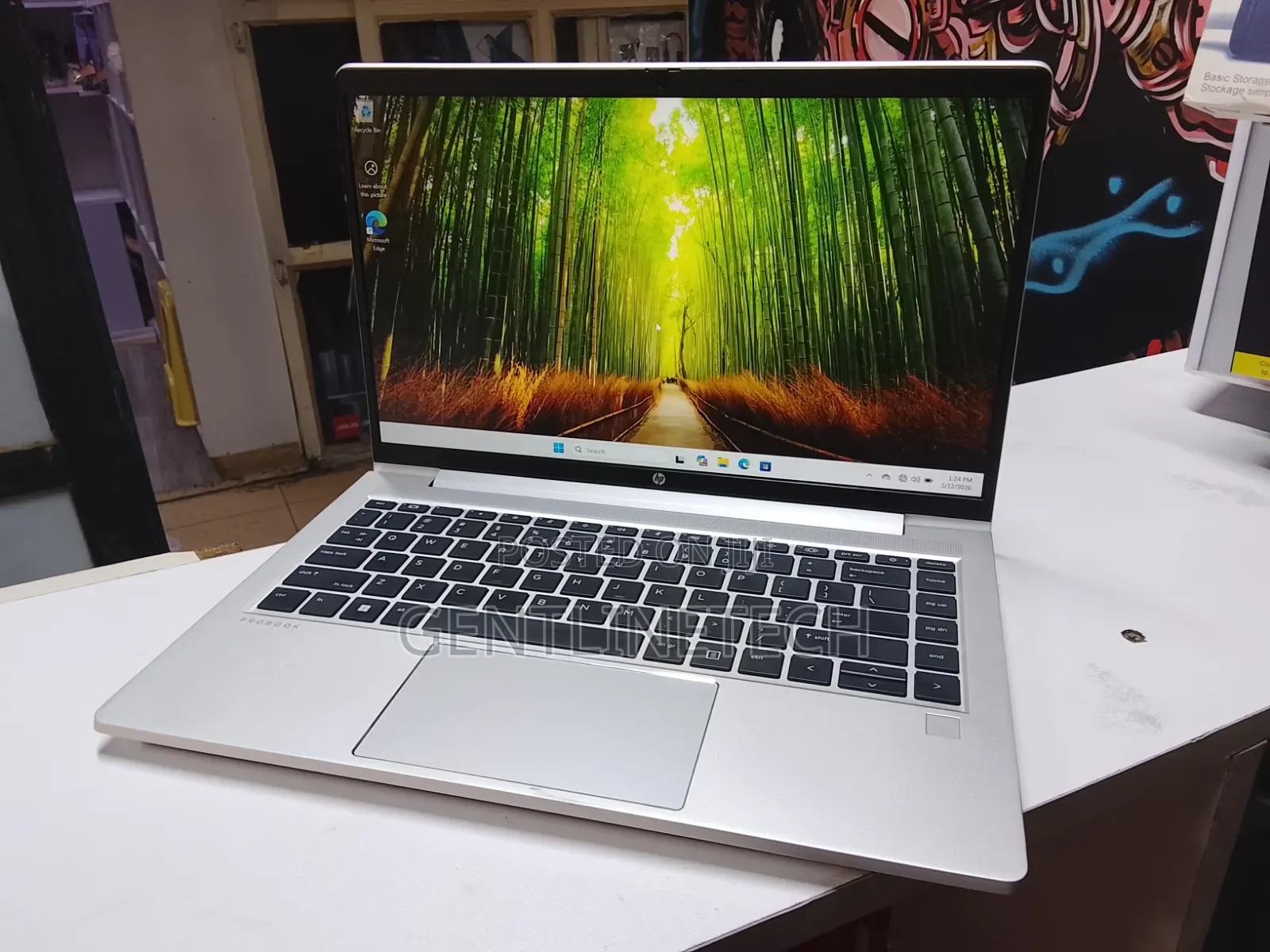 Laptop HP ProBook 440 G10 16GB Intel Core i7 SSD 512GB
