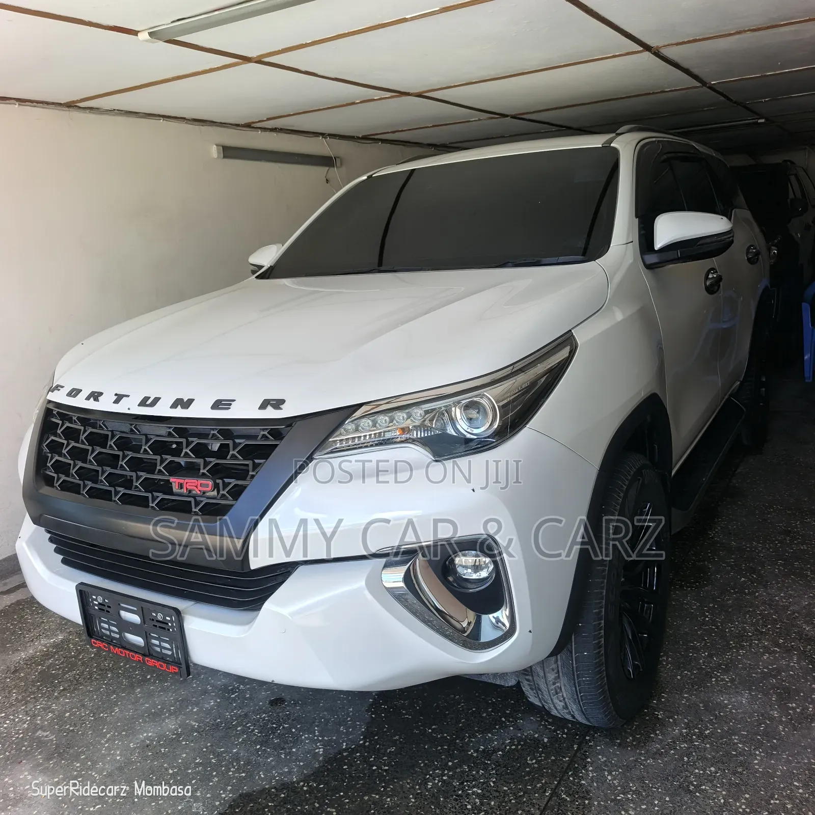 Toyota Fortuner 2019 White