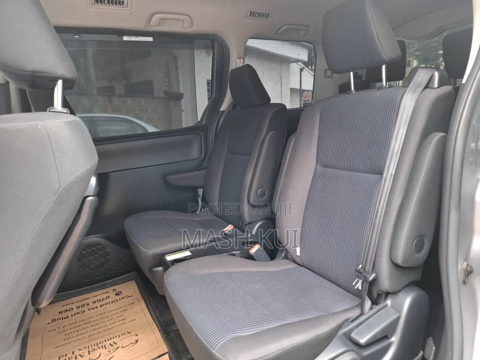Toyota Voxy 2019 Silver