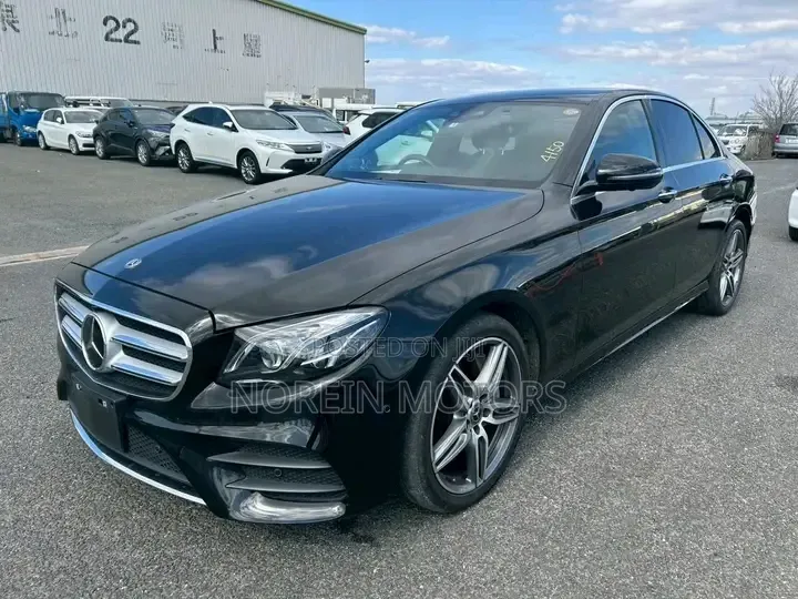 Mercedes-Benz E300 2020 Matt Black
