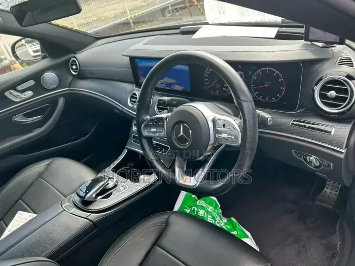 Mercedes-Benz E300 2020 Matt Black