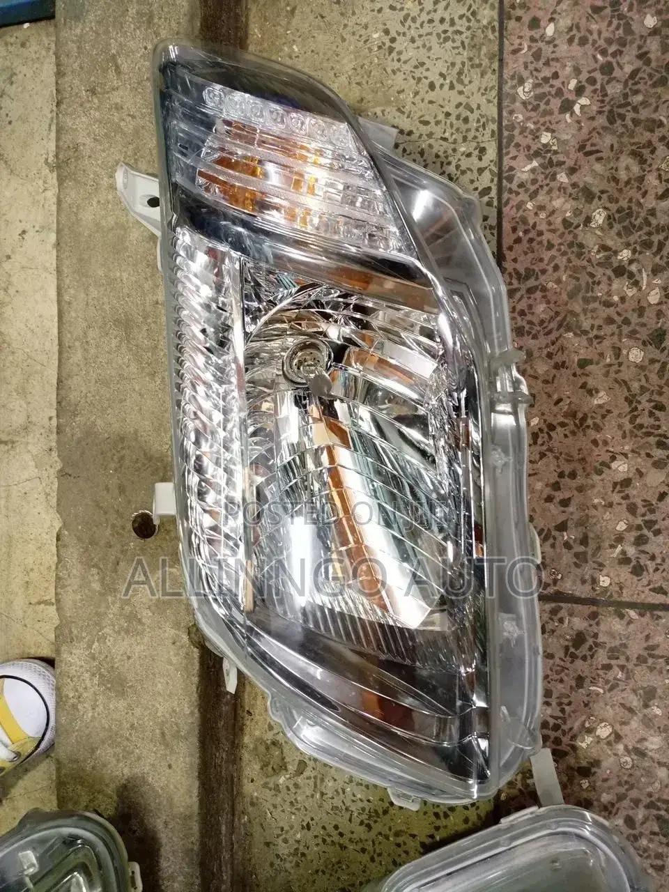 Toyota Axio 141 Headlight