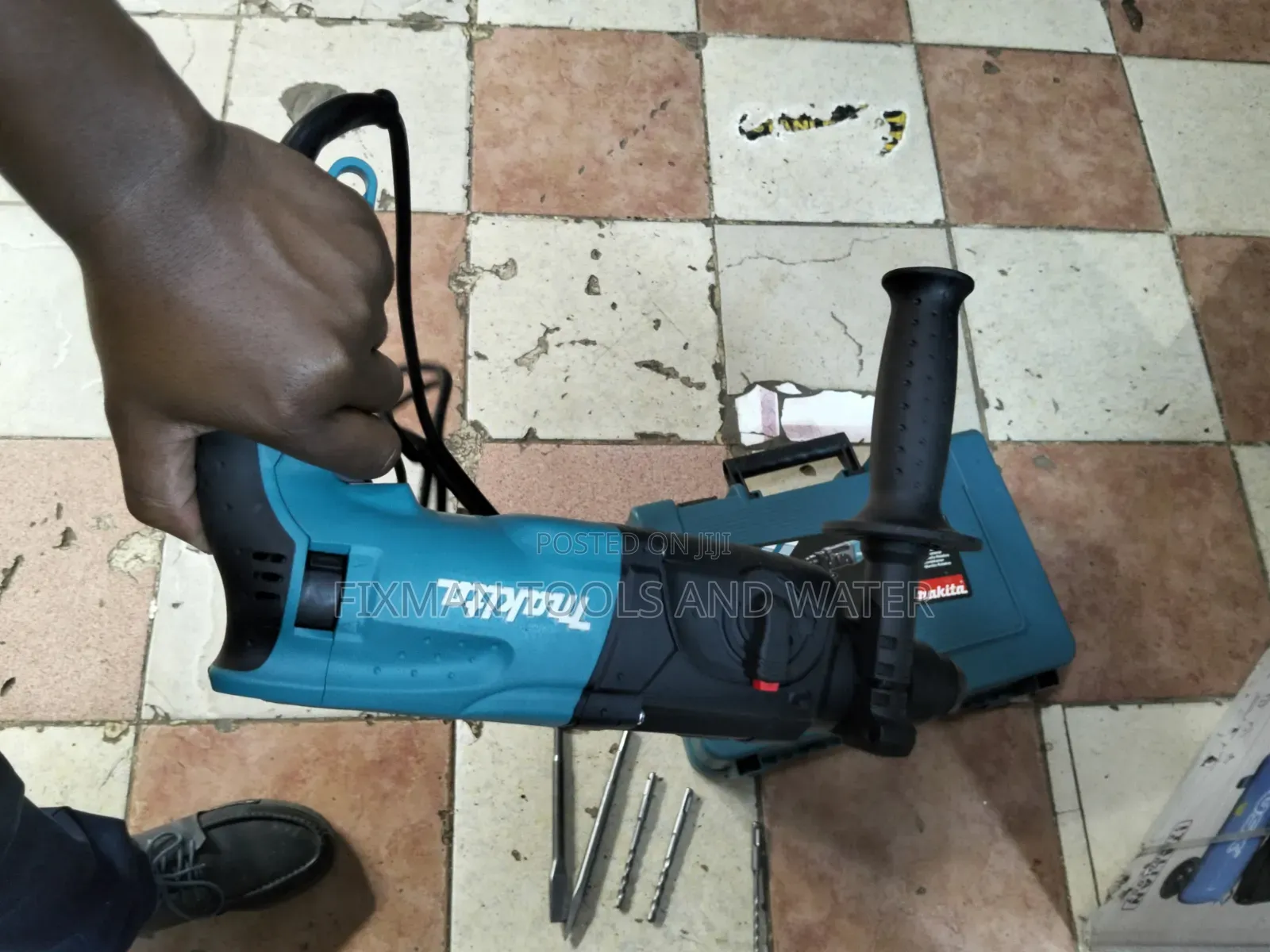 Technical Makita Rotary Hammer Drill 3 Stage 800 Watts