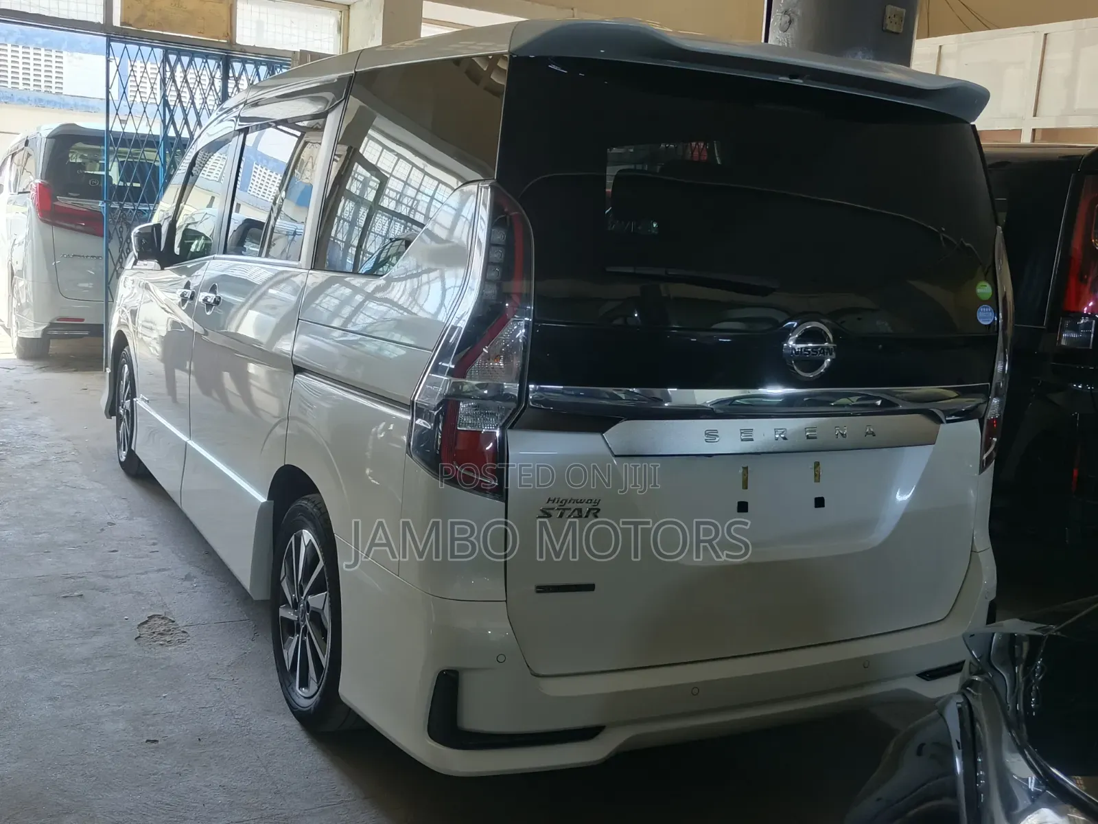 Nissan Serena 2020 White