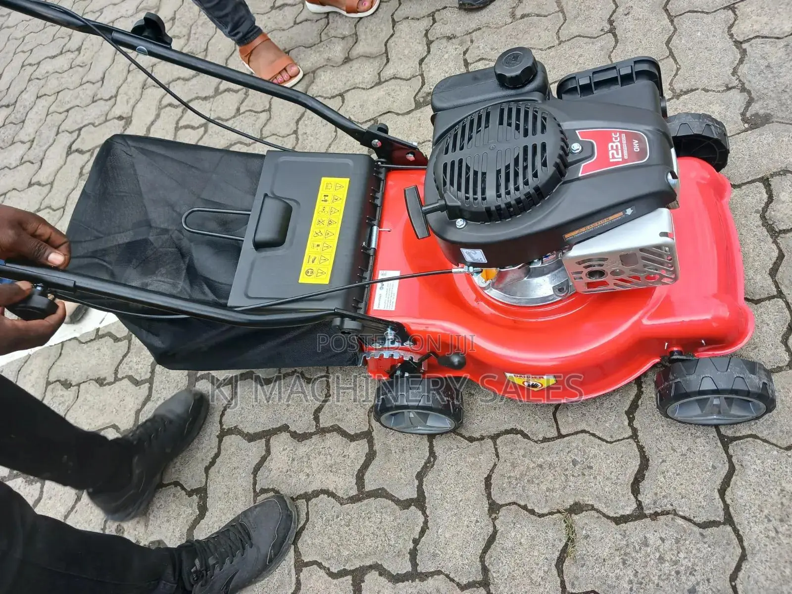 Petrol Lawn Mower 123cc Grass Cutting Machine