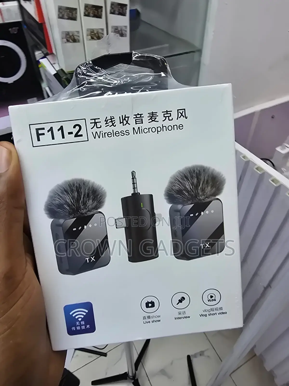 F11-2 Dual Wireless Lavalier Mic 3-in-1 Recording System