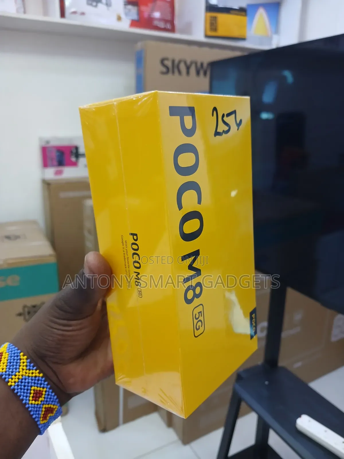 New Xiaomi Poco M8 256 GB