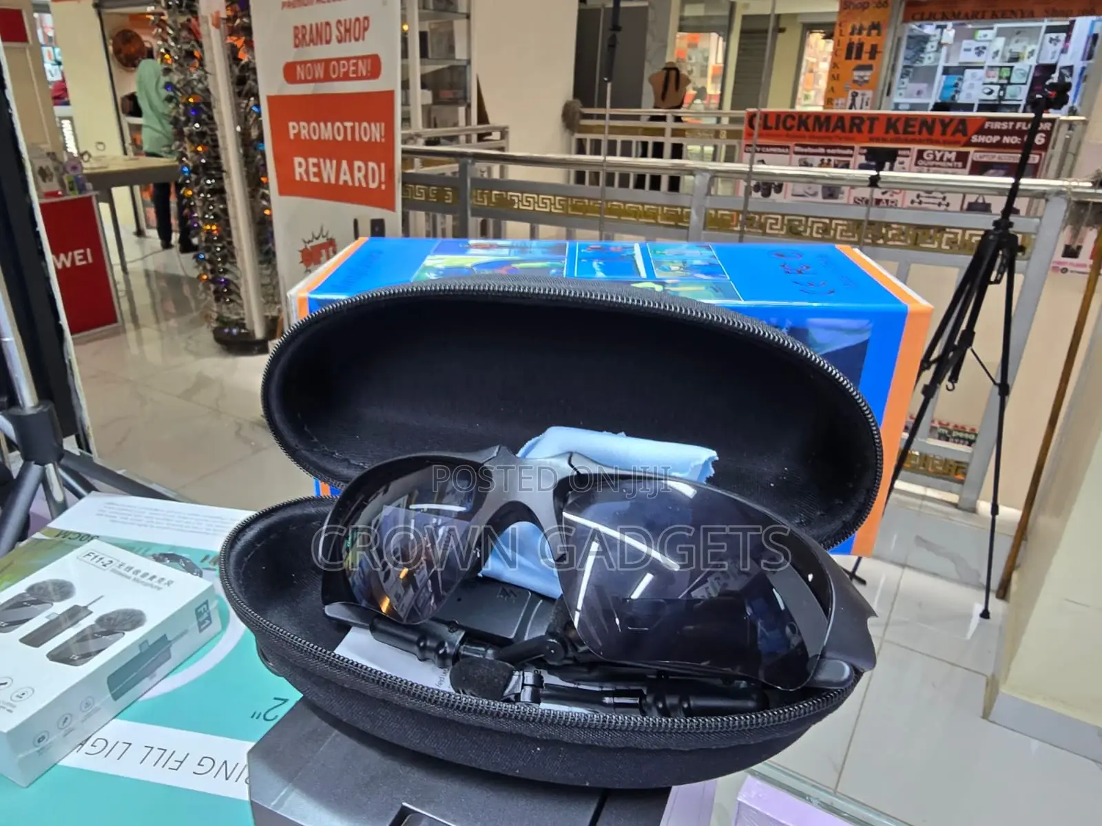Smart Bluetooth Sunglasses Built-in Earphones Uv Protection