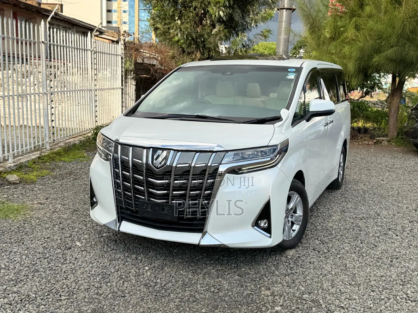 Toyota Alphard 2.5 Petrol FWD 2019 White