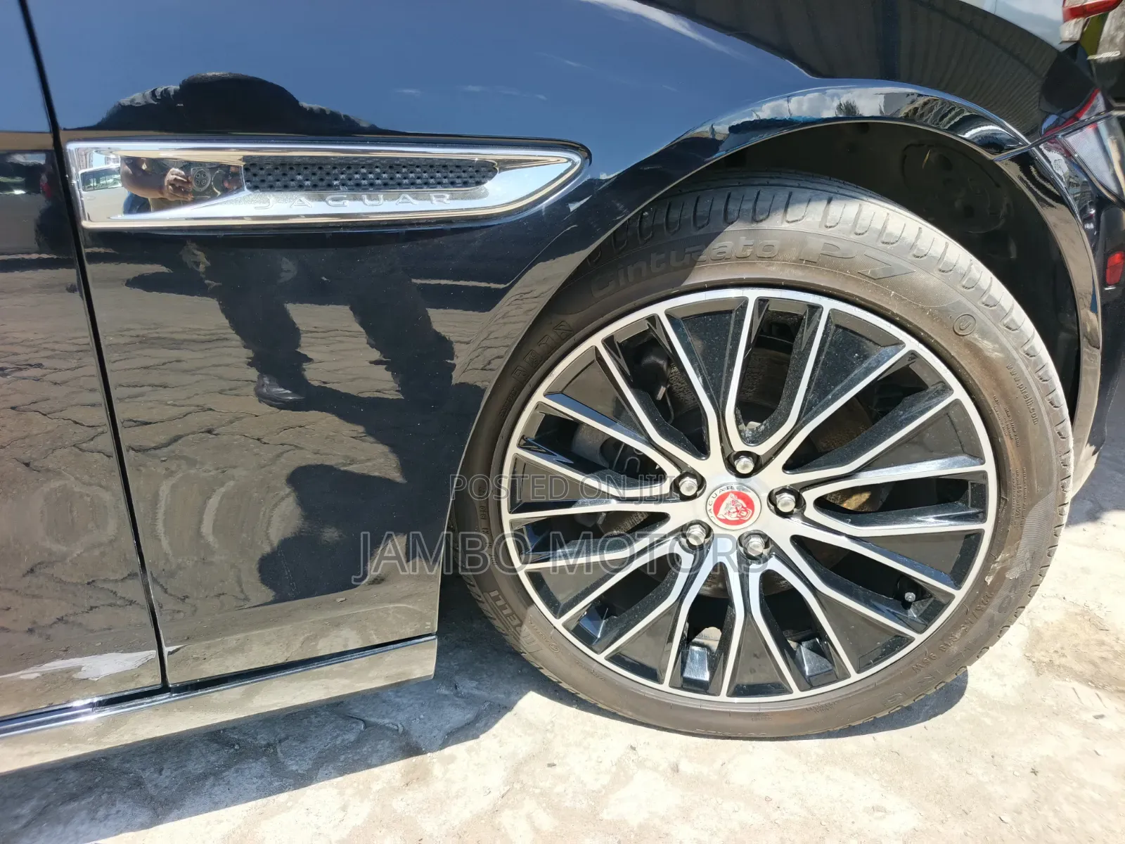 Jaguar XE 25t Premium AWD 2018 Black