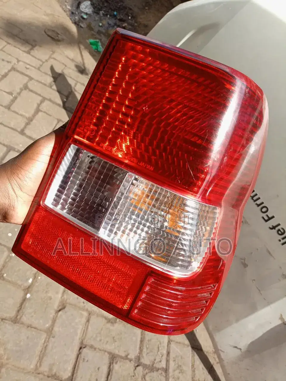 Mitsubishi Pajero 2004 Taillight