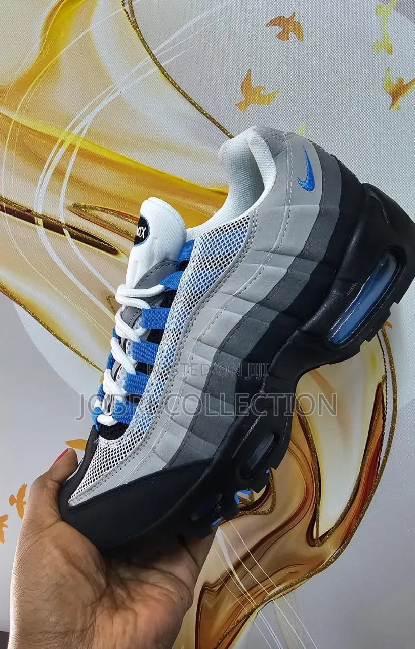 Nike Air Max 95 'Crystal Blue'
Sneakers