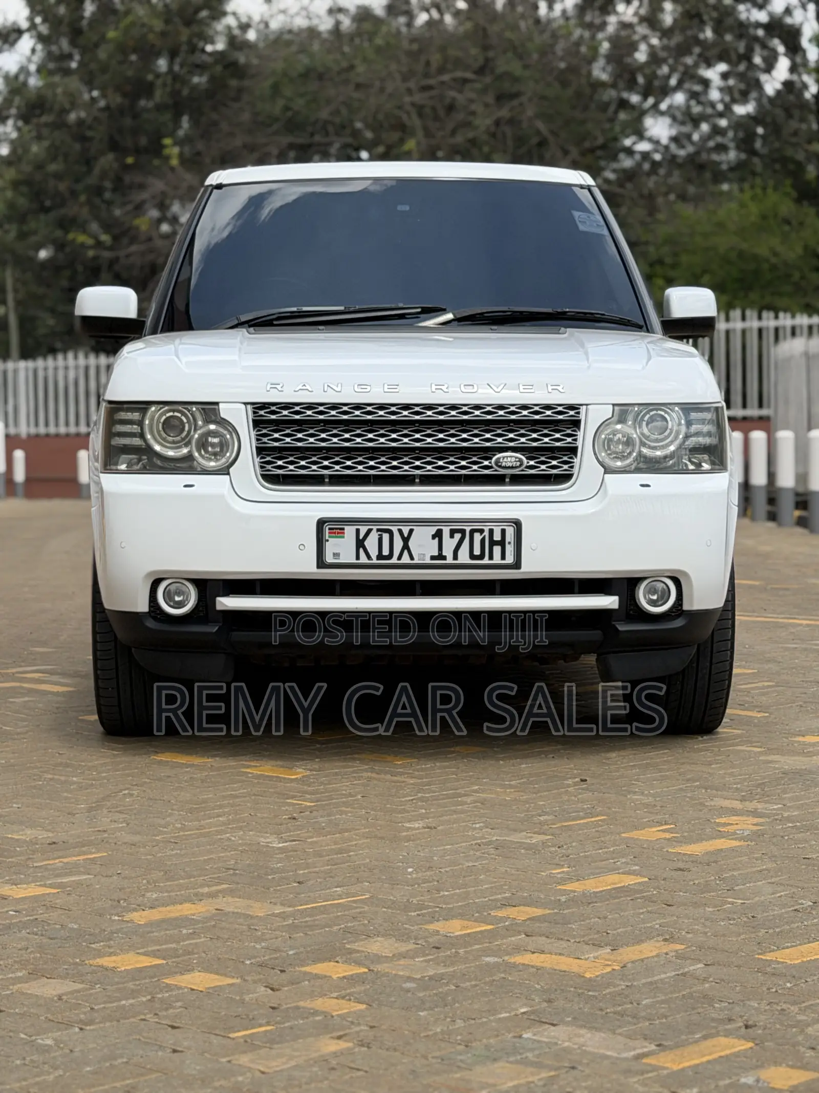 Land Rover Range Rover Vogue 2010 White