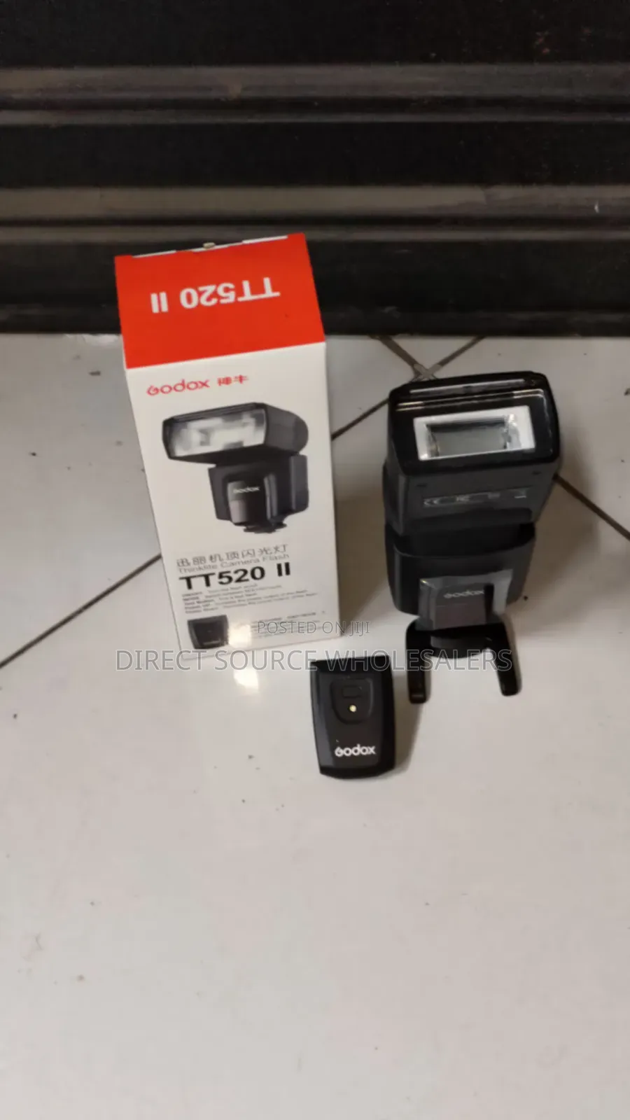 Godox Tt520 Pro Camera Flash for Wedding and Studio Shoots Bright