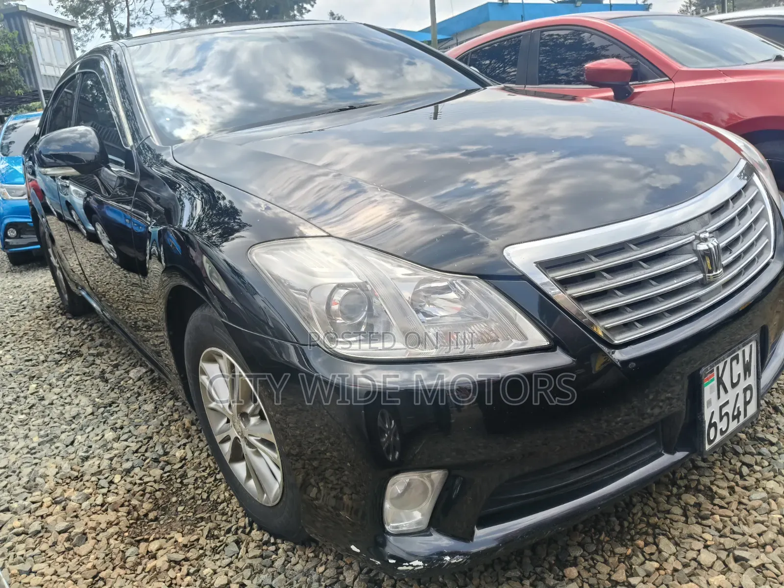 Toyota Crown 2013 Black