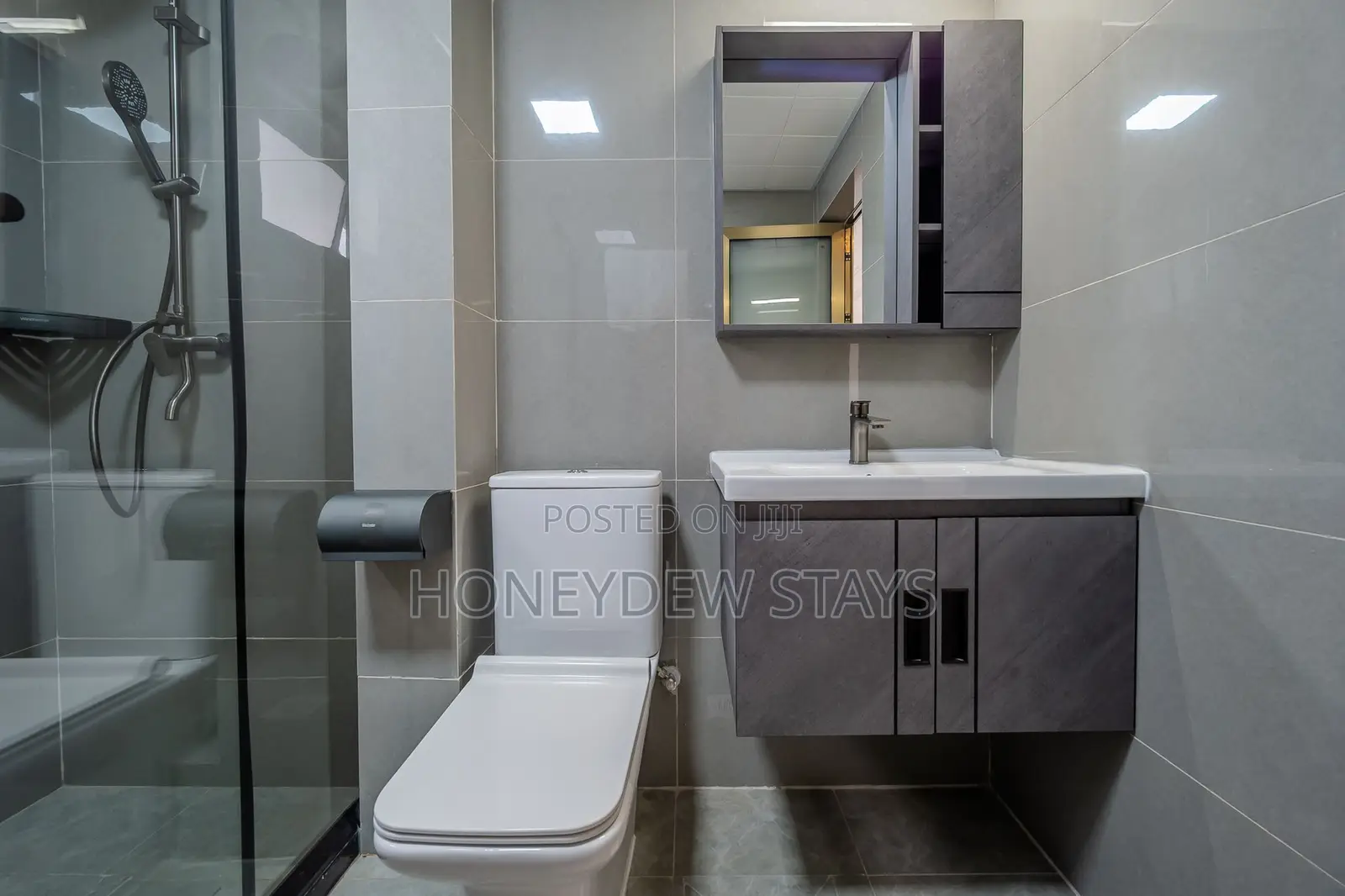 Airbnb 2br Riverside Apartment With Serenity Modern Comfort.