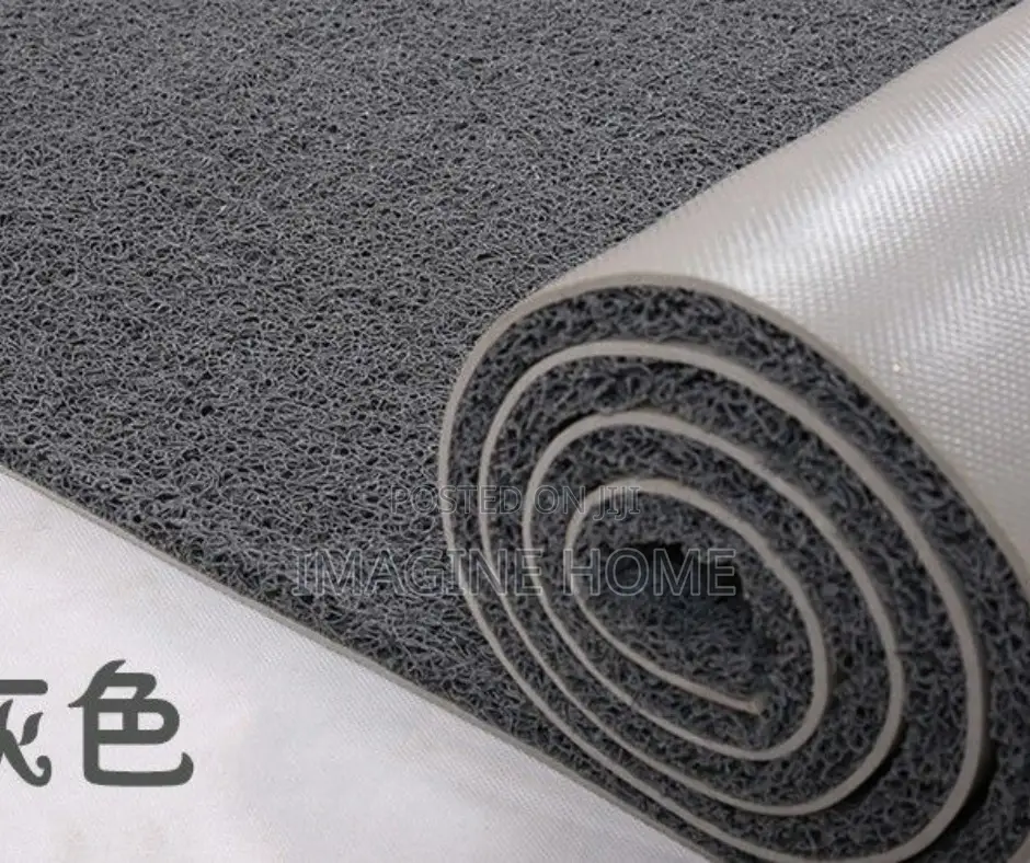 Indoors and Outdoors SPC Spaghetti Carpet