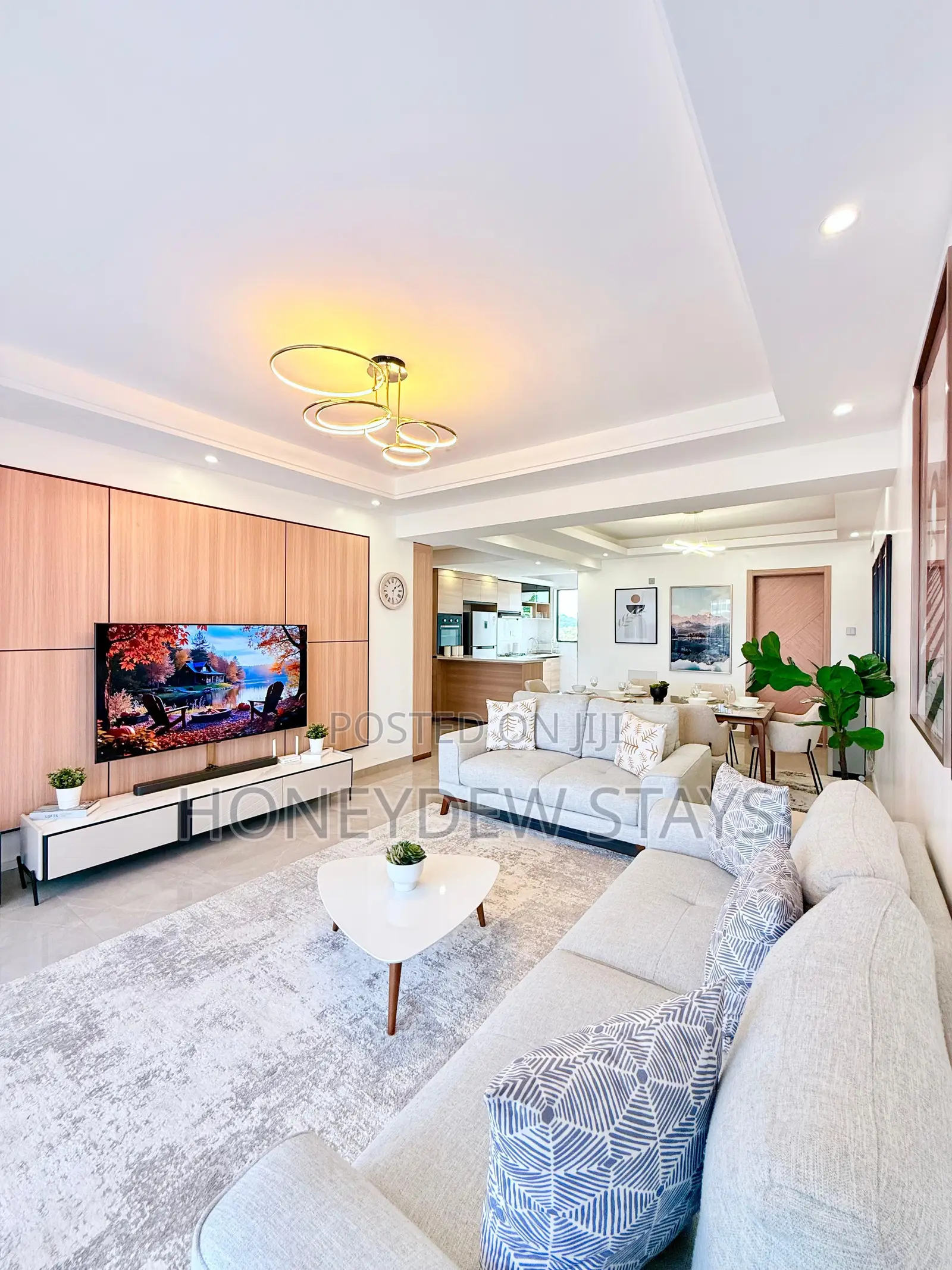 Modern 3br Airbnb at 108 Riverside