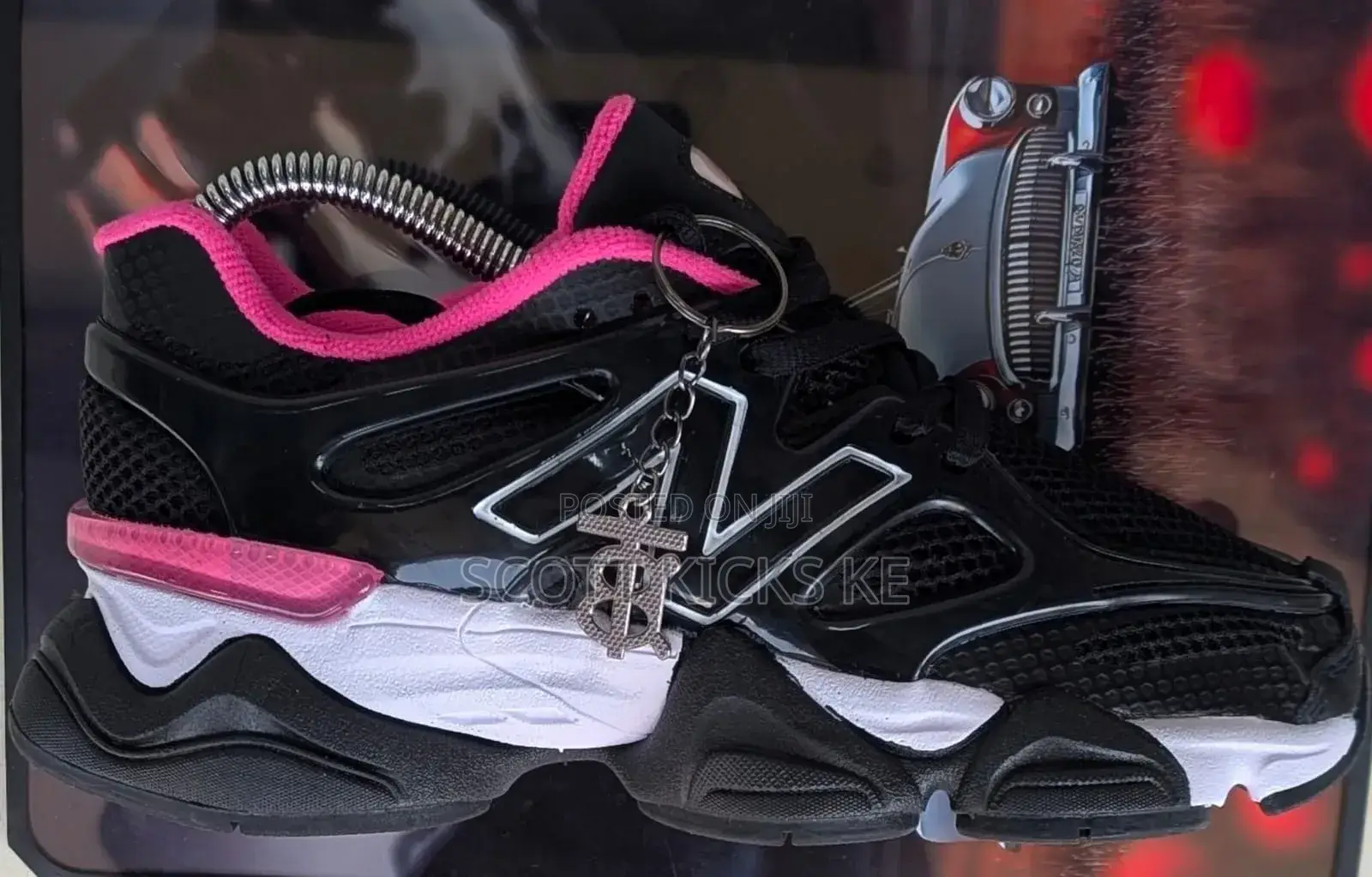 New Balance 200r Black Pink