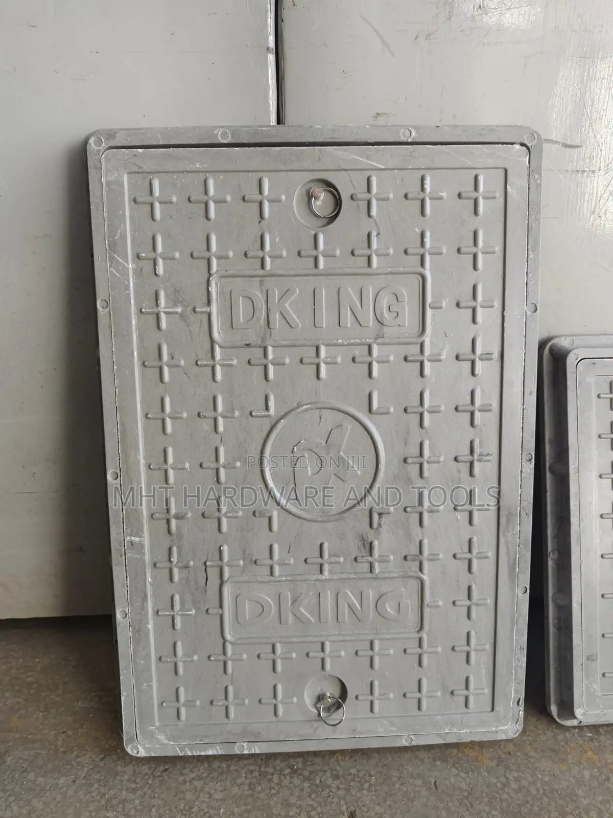Fiber Man Hole Cover 18x24