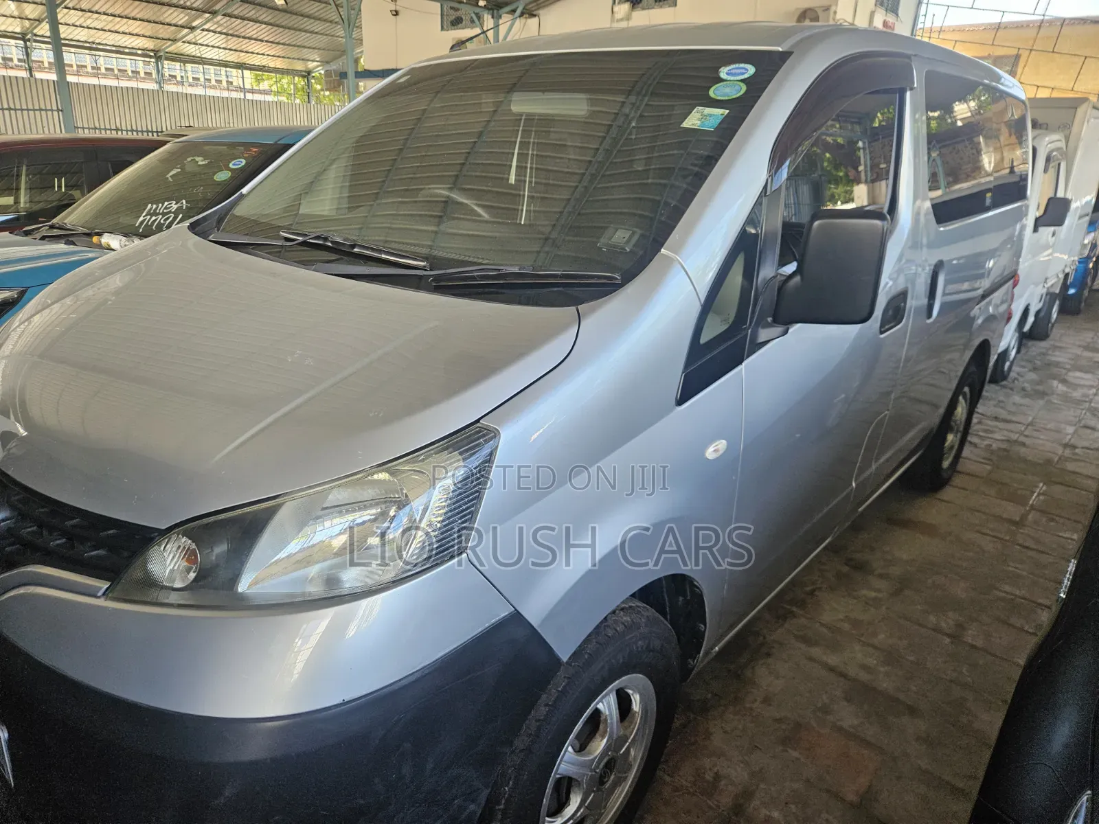 Nissan NV200 2018 Silver