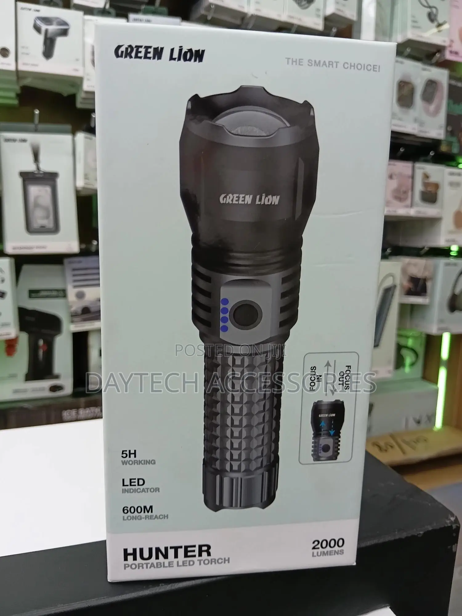 The Green Lion Hunter Portable Led Torch (2000 Lumens)