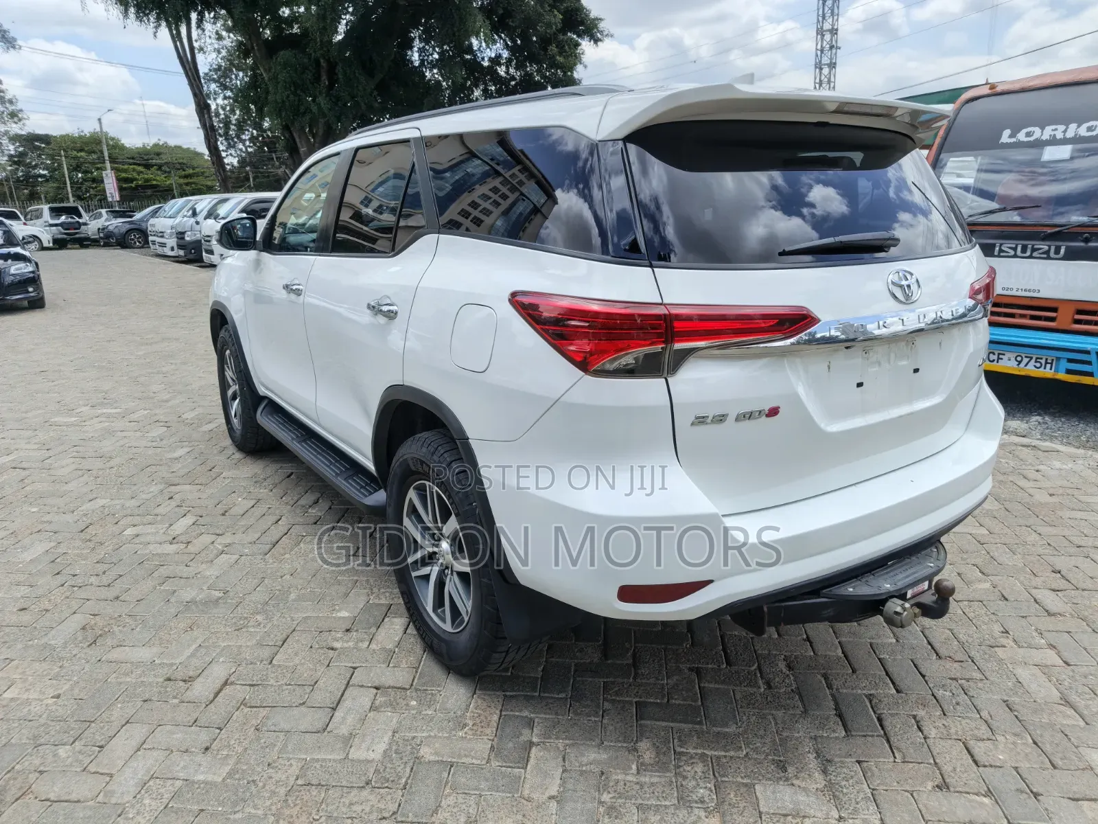 Toyota Fortuner 2019 White